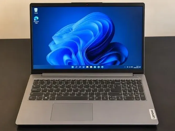 Lenovo IdeaPad Slim 3 i5 13ª Geração 8GB SSD 512GB - Pouco Uso