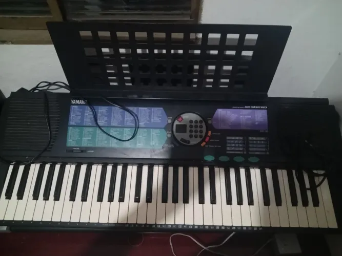 Teclado yamaha funcionando tudo