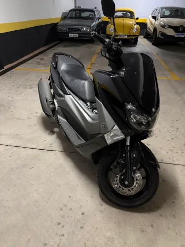 Yamaha NMax 160 impecável