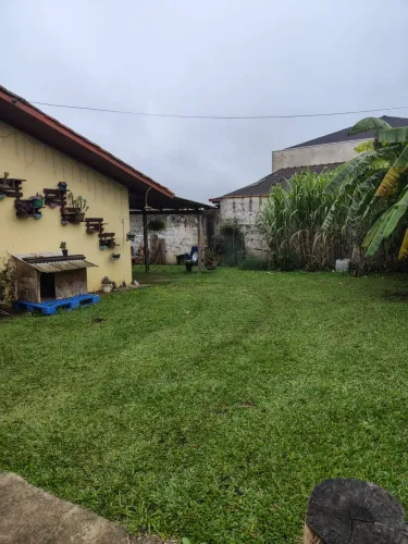 Terreno no Jardim Esmeralda, localizado na Avenida Josemael Alberti, com 700 m².