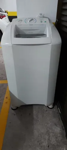 Máquina de lavar 09 quilos