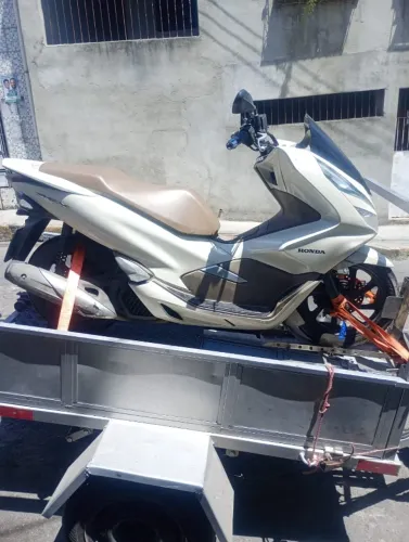 Carrocinha para Transporte de Moto - Particular  - Aceito Troca 