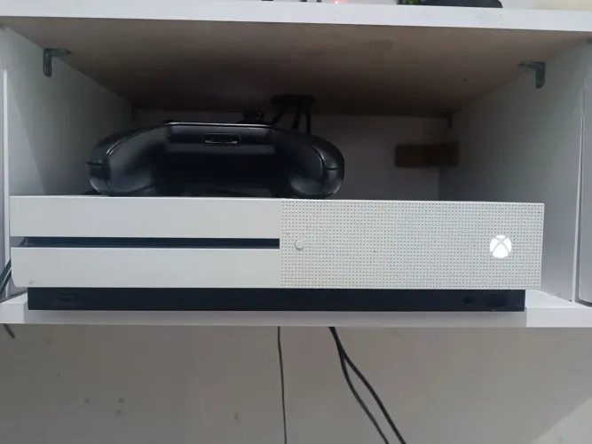 Xbox one s em perfeito estado
