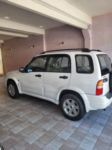 Suzuki Grand Vitara 2.0 16V 4x2/4x4 5P Mec. 2001