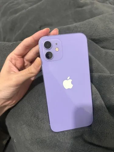 iPhone 12 64Gb Lilás