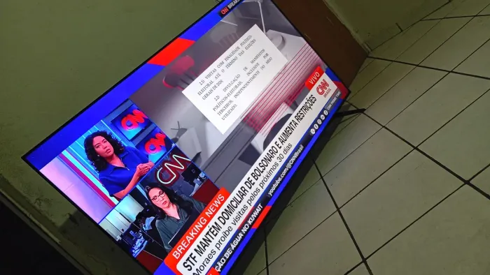 Smart TV 65" TCL 4K UHD QLED 65P7K Google TV AiPQ Google Assistente 3 HDMI 1 USB <br>