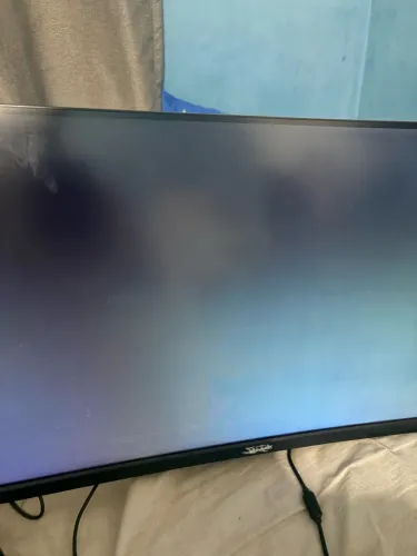 Vendo Monitor Duex 26 curve 240hz com defeito