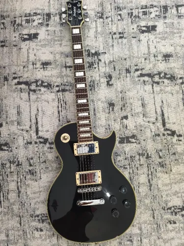 Linda les paul strinberg, promoção 