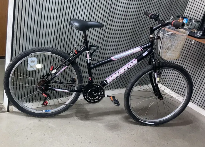 Bicicleta/bike Aro 26 Houston com marchas
