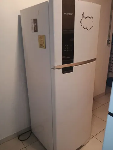 Geladeira com defeito
