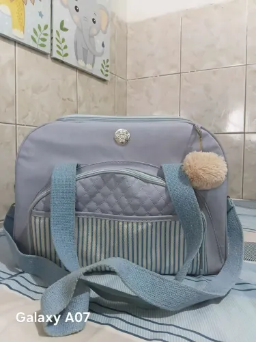 BOLSA MATERNIDADE GRANDE (ESTILO MALA)