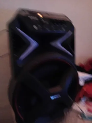 Vendo uma caixa de som nova