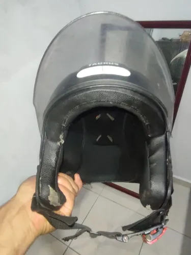 Capacete