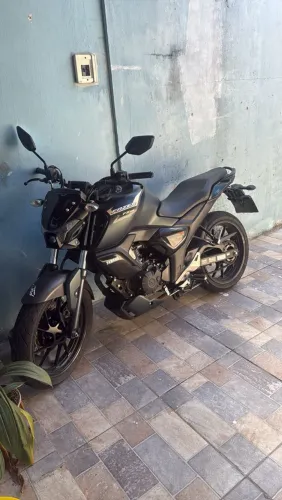 Yamaha Fazer Fz15 150 Connected Flex 2025