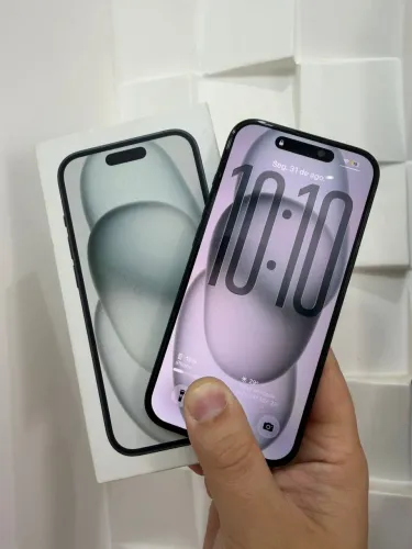 iPhone 15 128GB - Muito Conservado | Bateria 82% | Oportunidade