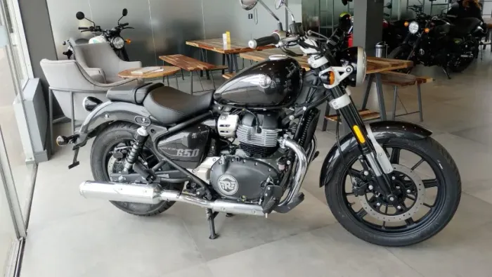 SUPER METEOR 650 ASTRAL - 2026 - CLÓVIS