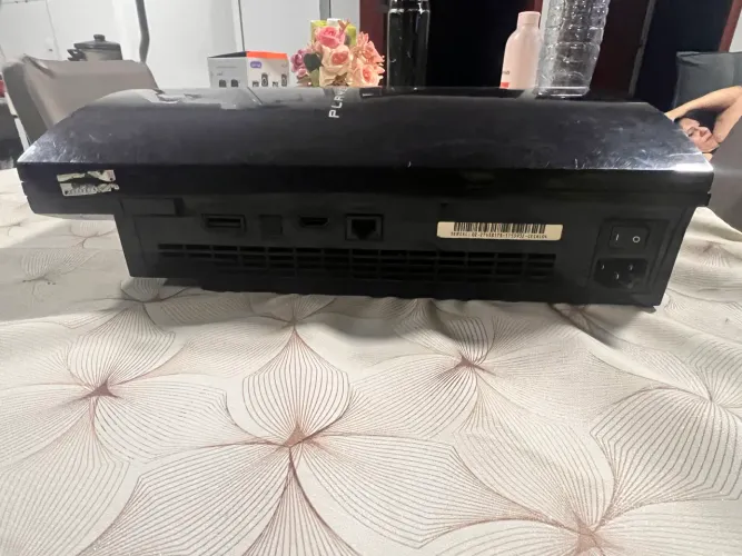 PlayStation 3 fat original com gta 5, minecraft e toy story. (Com defeito no multiman)