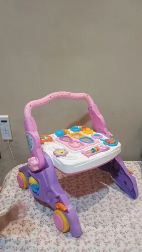 Andador infantil seminovo