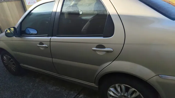 Fiat Siena EL 1.0 MPI Fire Flex 8V 4P 2011