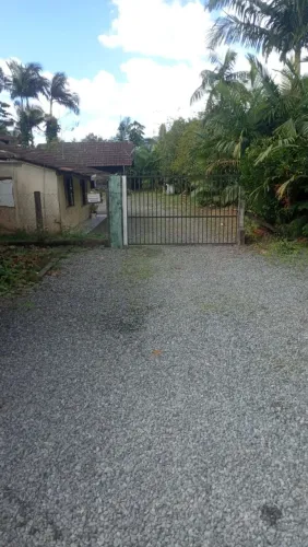Vendo terreno com sobrado no Vila Nova