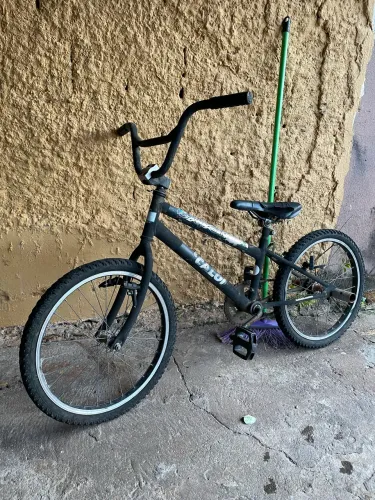 Bicicleta Caloi aro 20