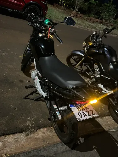 Tinta 150 moto muito boa para serviço