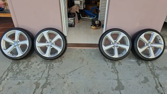 Rodas Brooklin 17 5 furos