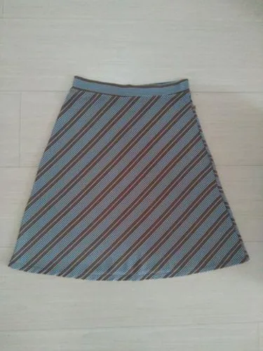 Mini saia em malha , Tam P