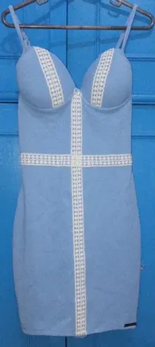 VESTIDO PLAMET GIRLS BANDAGEM PLUTÃO C/ DETALHE DE RENDA NOVO - M -