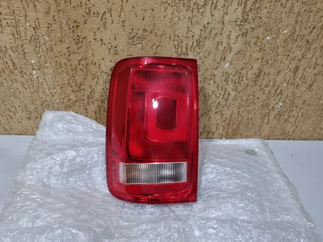 Lanterna esquerda Amarok 2011/2012/2013/2014/2015/2016/2017/2018/2019