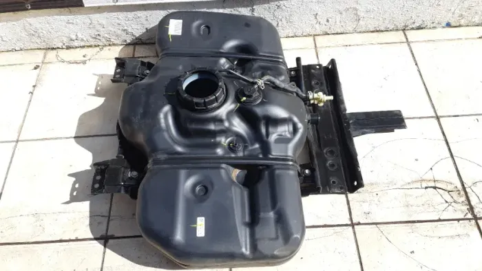 Tanque De Combustível Com Suporte Honda Hr-v 2015 A 2021