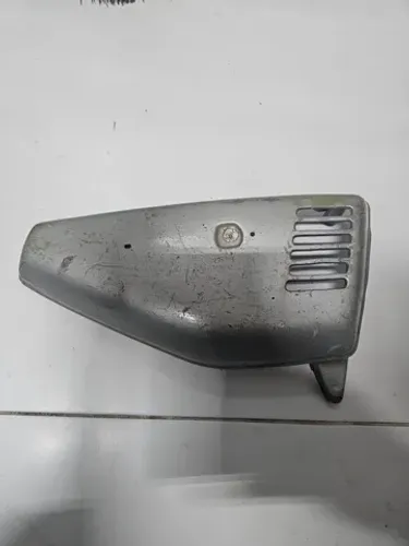 Honda ml125 tampa lateral usada