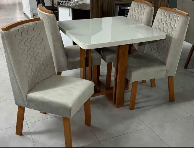 Mesa de jantar horlando veludo