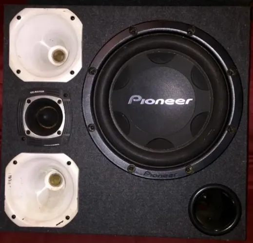 Som automotivo Pioneer