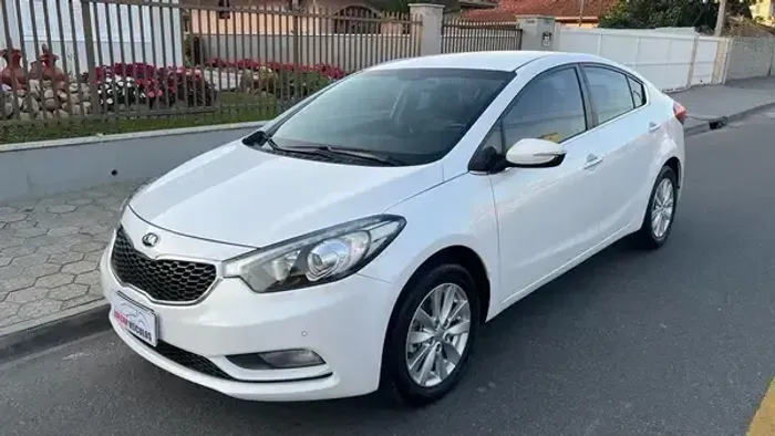 SUCATA KIA CERATO 2015