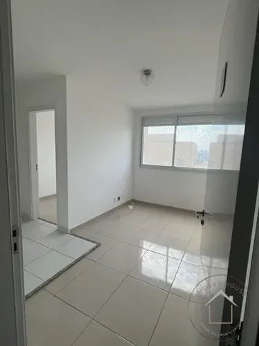 Apartamento 2 Dormitórios com Vaga Garagem Campo Limpo - Ao lado do Shopping prédio com La