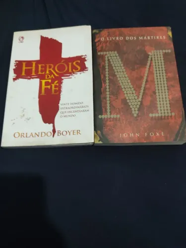 Vende-se livros