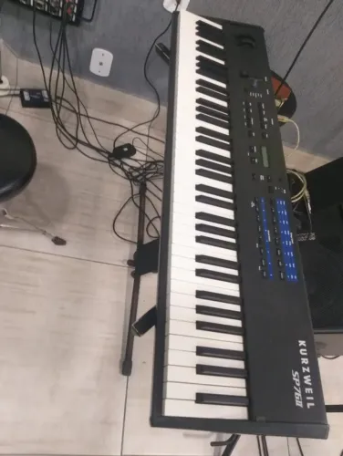 Stage Piano Kurzweil Sp 76-ii - Sp4-7 Usado (Usado)