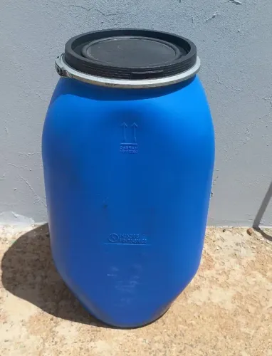 Tambores Plásticos - 125 Litros