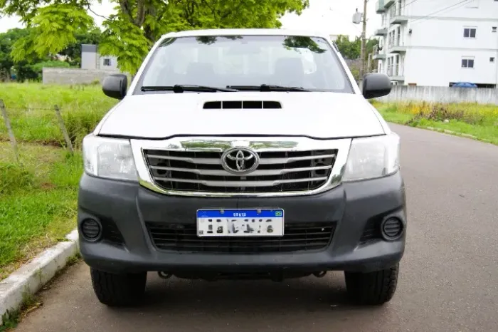 Toyota Hilux CS D4-d 4X4 3.0 TDI Dies. Mec. 2015