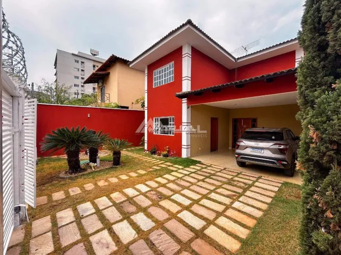 Sobrado com 3 suítes, 408 m², Vila Rosa- GO
