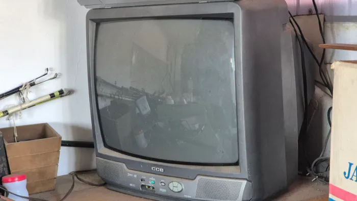TV CCE 20 polegadas 