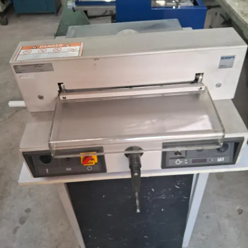 Cortador de Papel Guilhotina EBA 43 cm elétrica