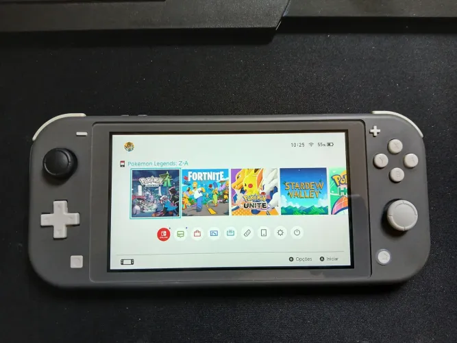 Nintendo Switch Lite ポケットモンスター Nintendo Switch Lite 32GB Edição Especial Pokémon Zacian e