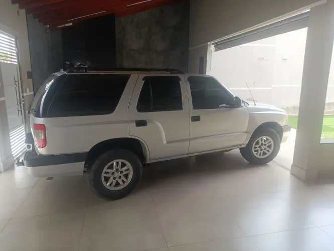 Chevrolet S10 Blazer 2.4 MPFI 8V 128cv 4P 2001