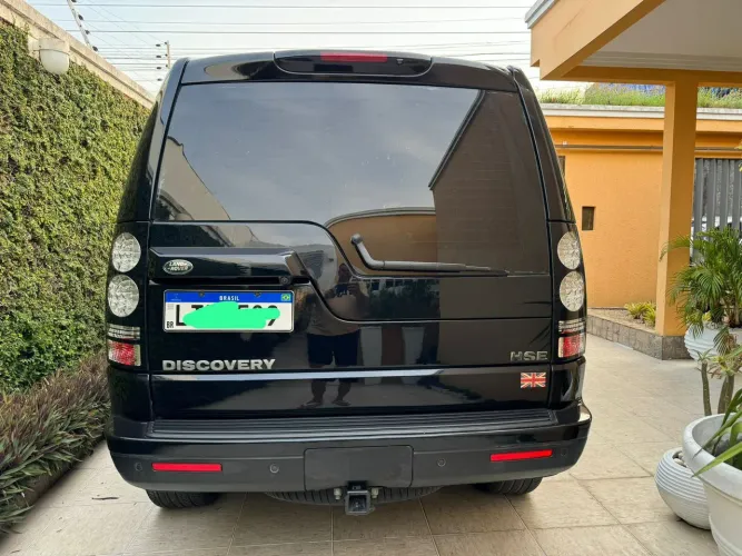 Suv lander rover Discovery 