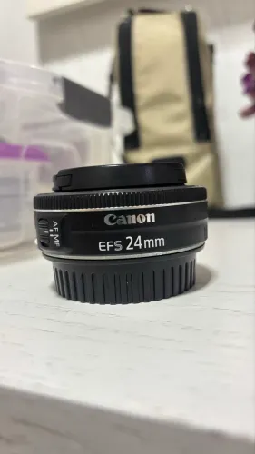 Lente EF-S 24mm 2.8 STM Canon 