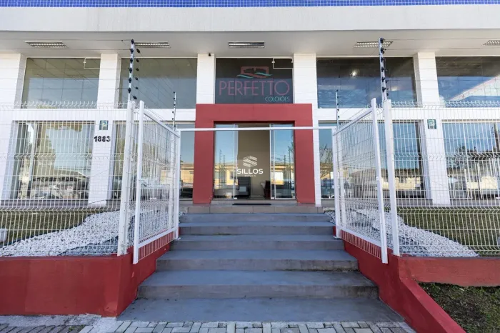 Loja comercial com 290m² para alugar no Jardim Social em Curitiba