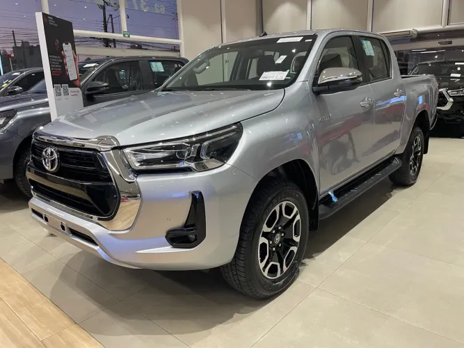 Hilux SRV 0km 25/25 - PRONTA ENTREGA 