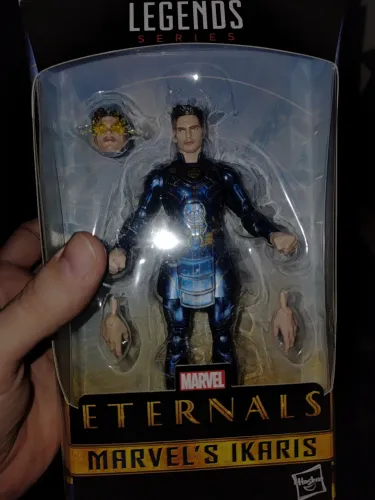 Miniatura hasbro eternos ikaris